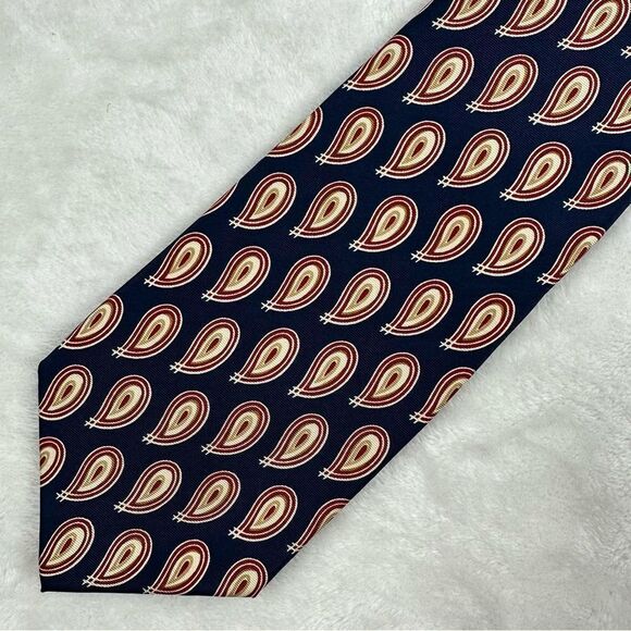 Eddie Bauer navy with‎ red & gold teardrop print 100% silk tie - Picture 2 of 5